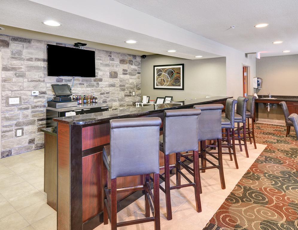 Cobblestone Inn & Suites - Big Lake エクステリア 写真