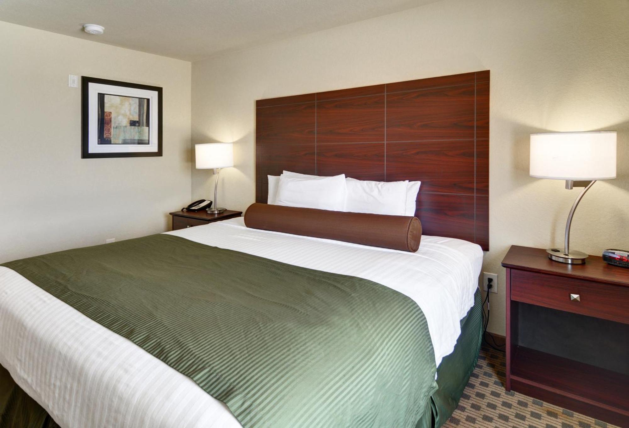 Cobblestone Inn & Suites - Big Lake エクステリア 写真